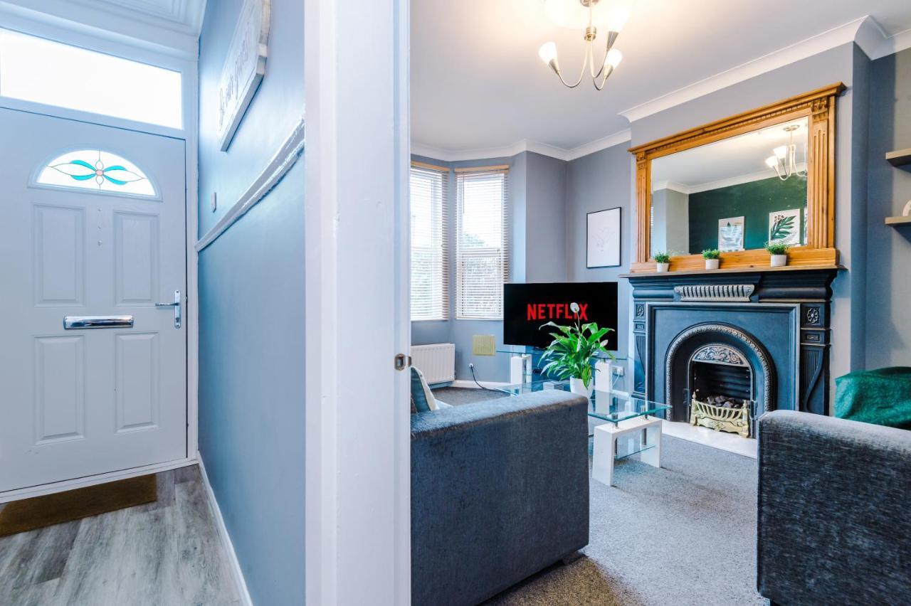 Spacious Modern Chester Home - Great Location Екстер'єр фото