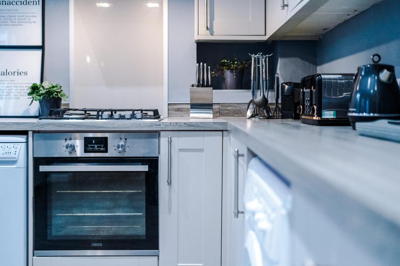 Spacious Modern Chester Home - Great Location Екстер'єр фото