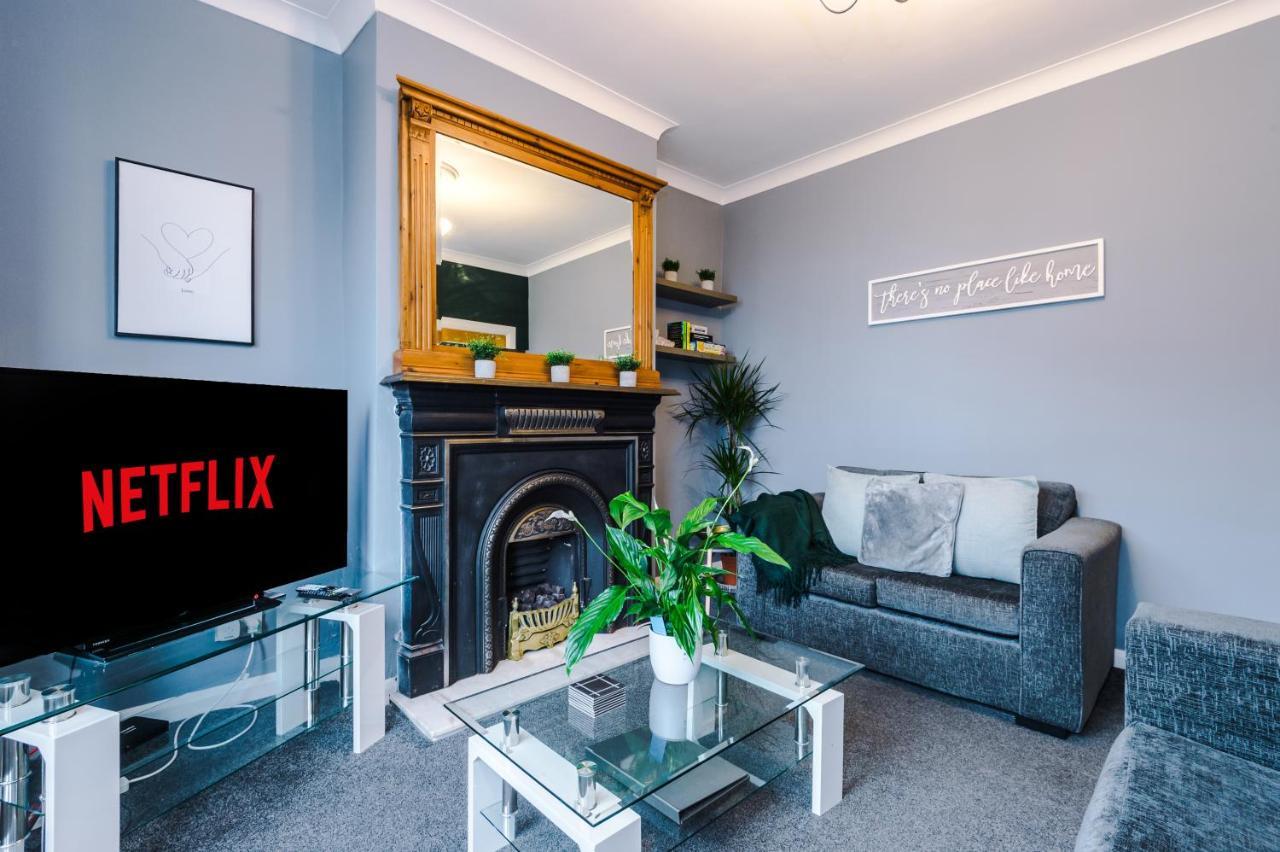 Spacious Modern Chester Home - Great Location Екстер'єр фото